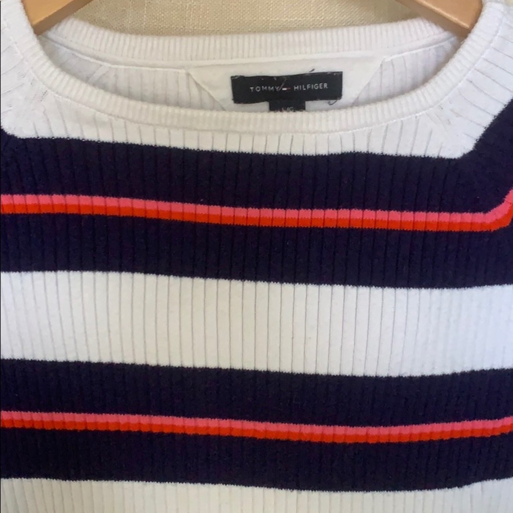 Sweater - Picture 3 of 3